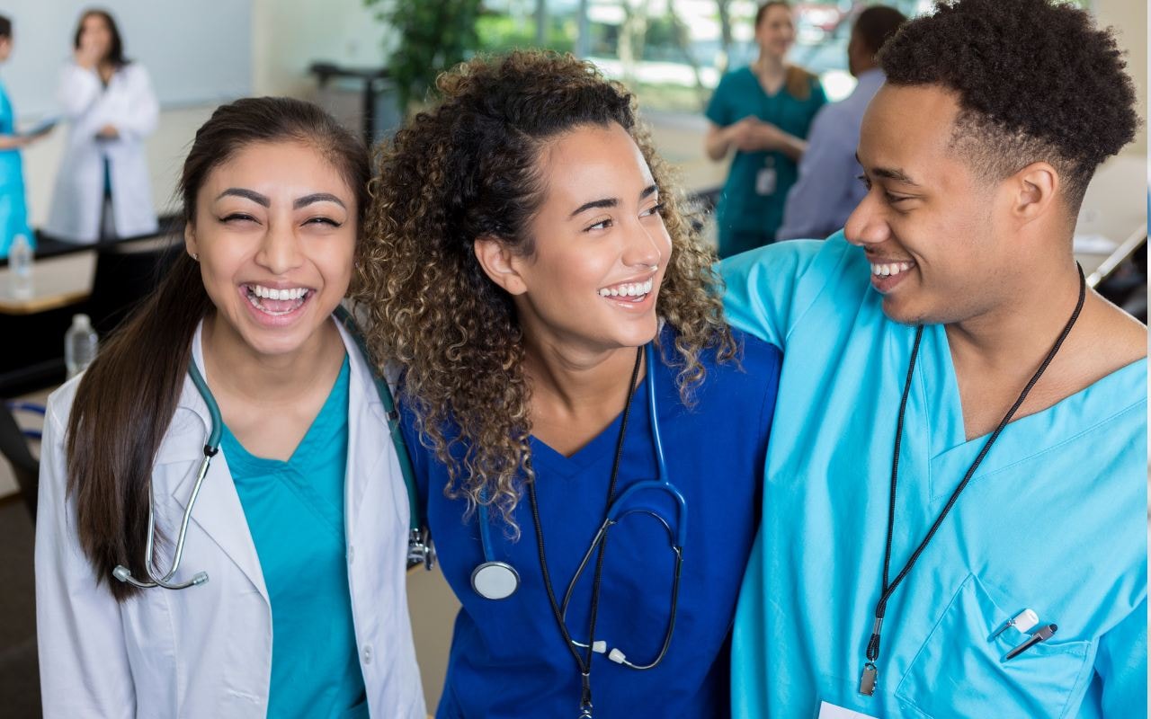 Top 120 Medical School Scholarships Expiring In March 2025